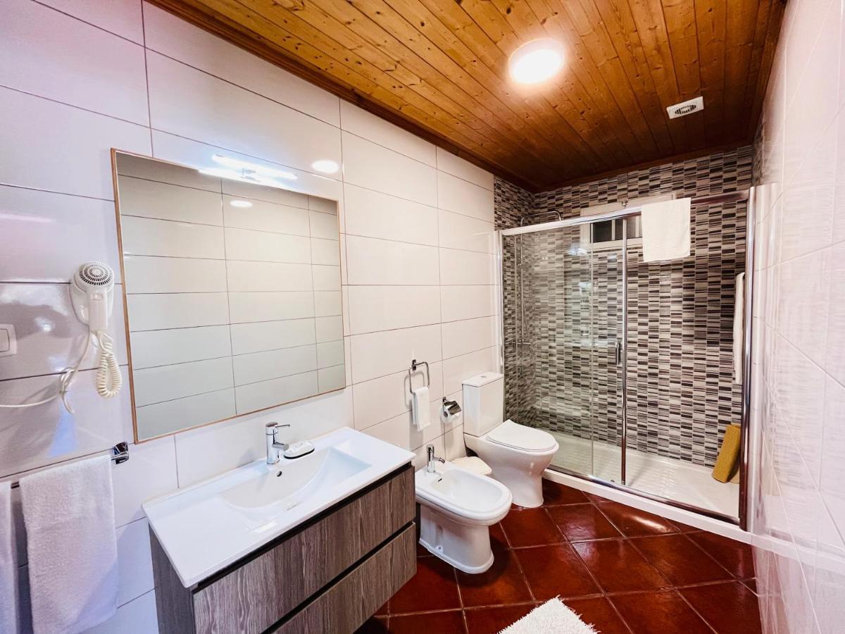 Casinha dos Cubos Gerês Exterior foto