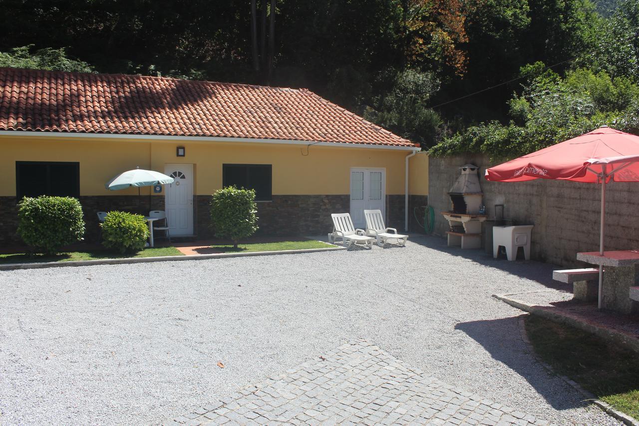 Casinha dos Cubos Gerês Exterior foto