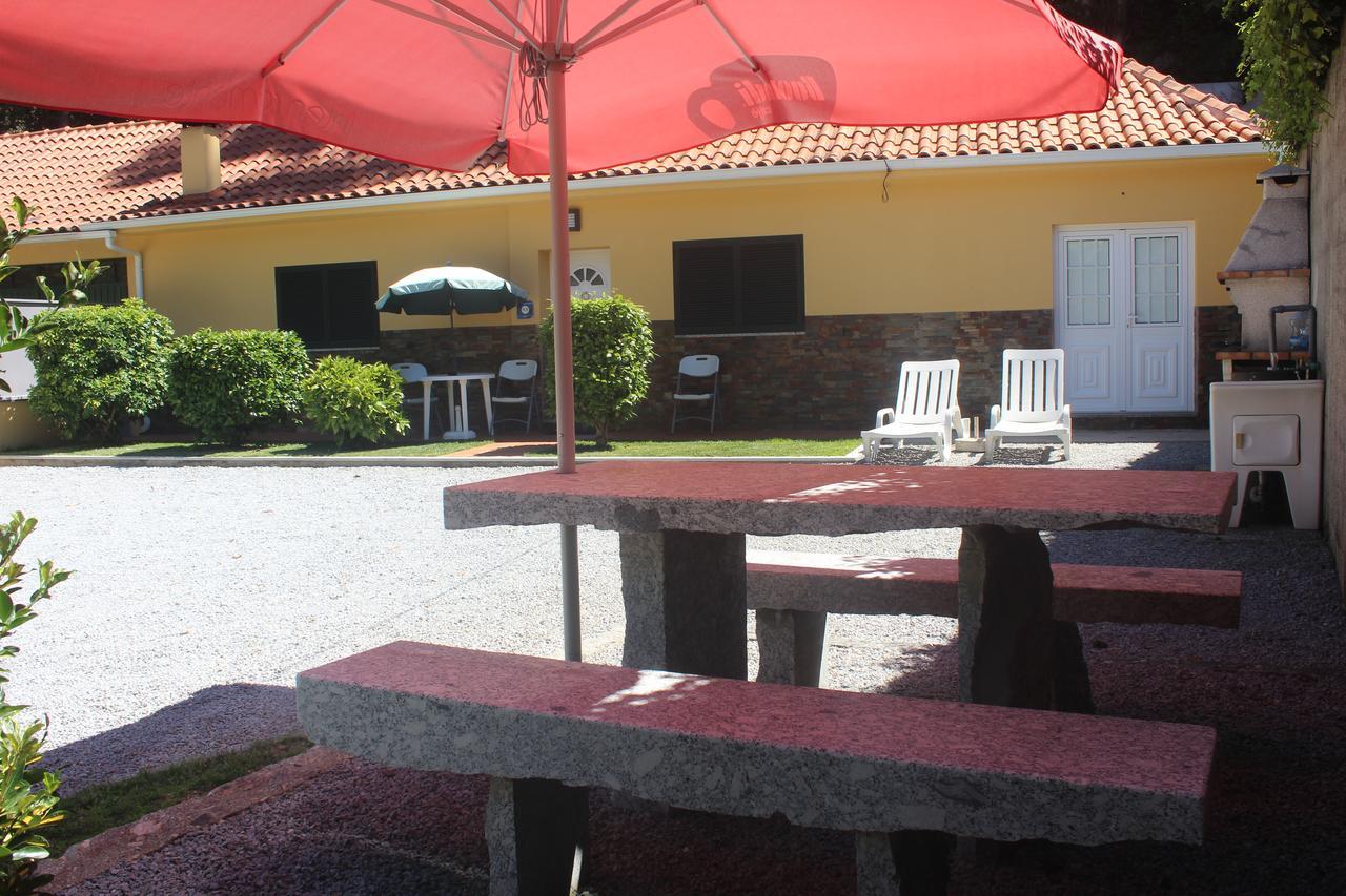 Casinha dos Cubos Gerês Exterior foto