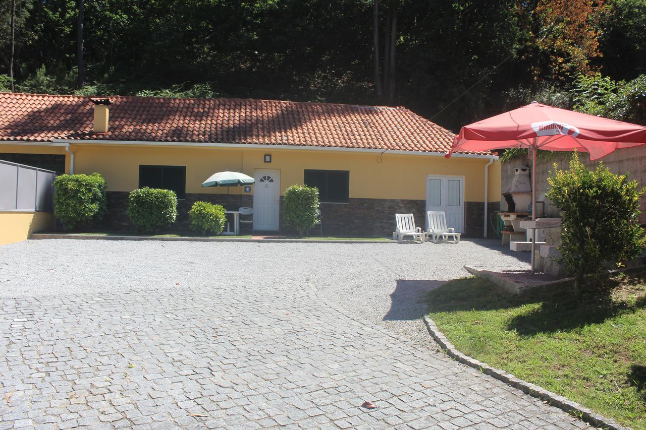Casinha dos Cubos Gerês Exterior foto