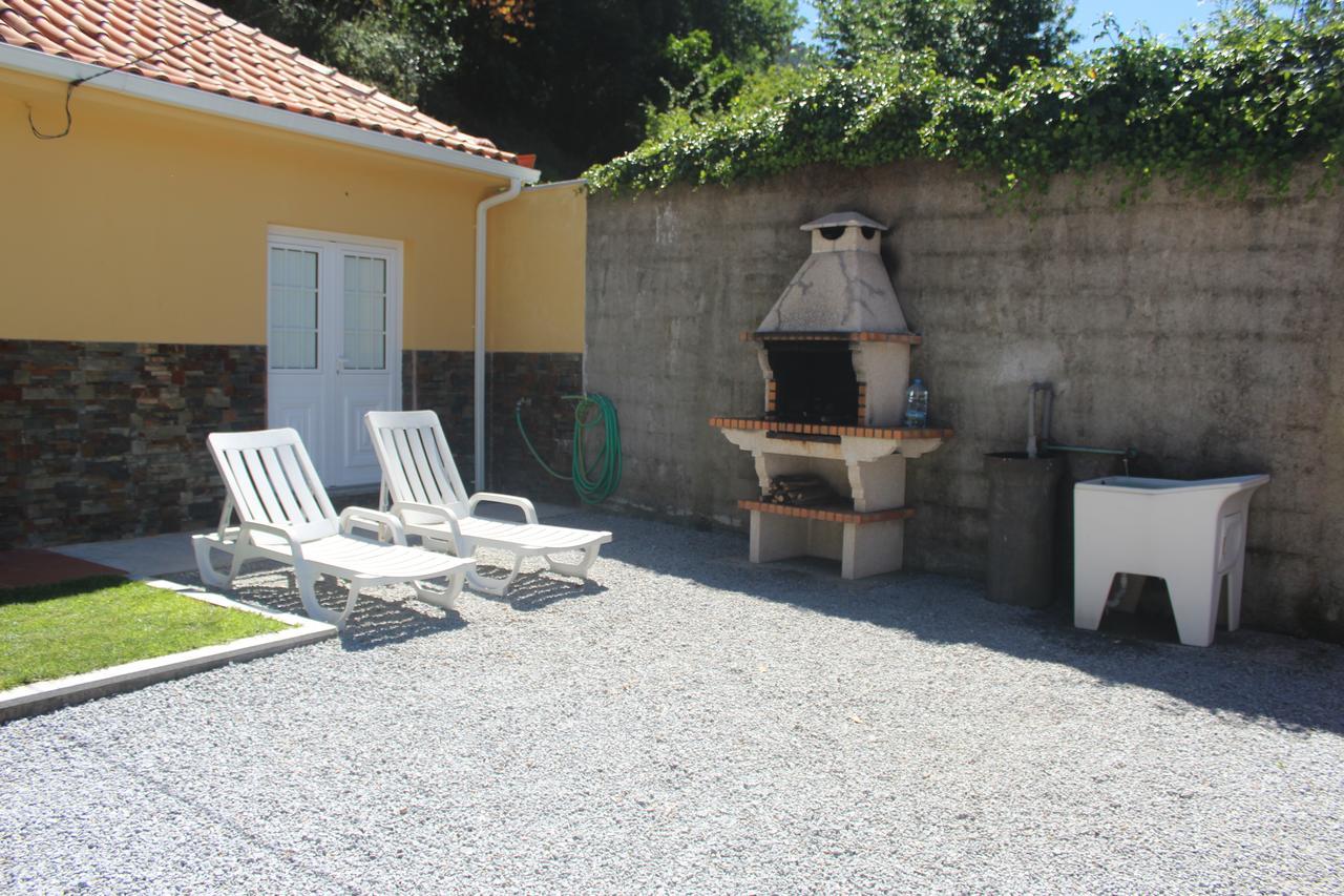 Casinha dos Cubos Gerês Exterior foto