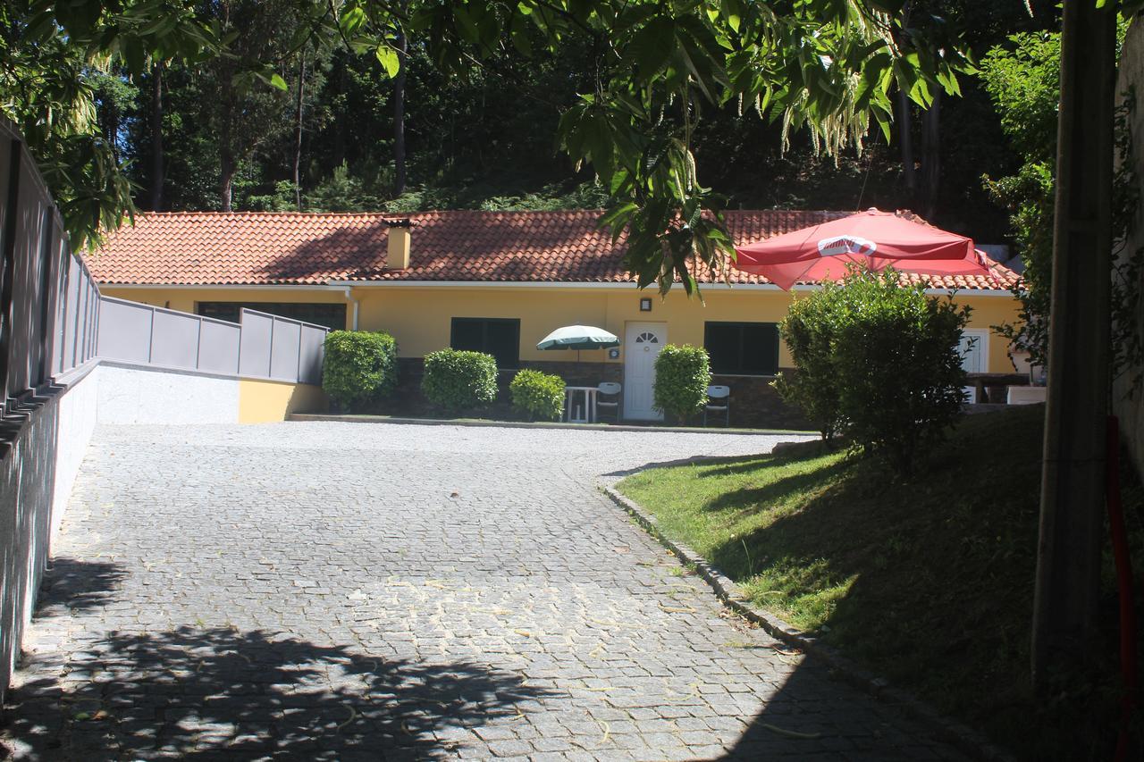Casinha dos Cubos Gerês Exterior foto